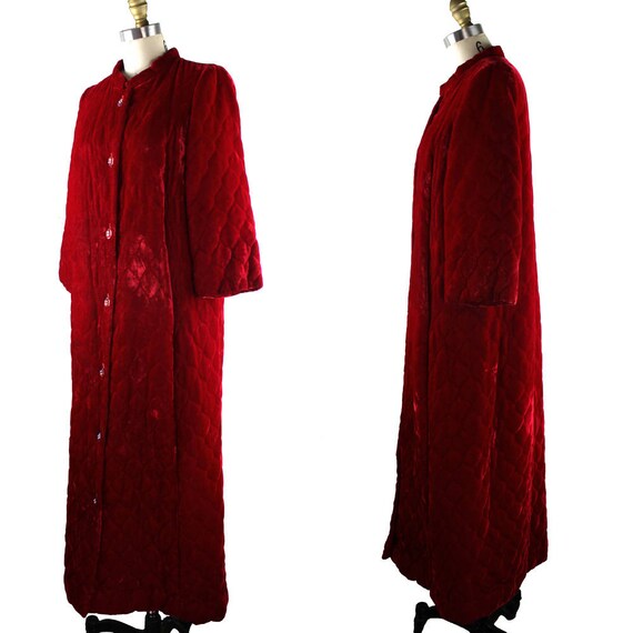 Lustrous Red Polyester Velvet House Coat Robe - image 4