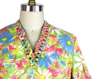 Spring Pastel Floral Vintage Polyester Short Sleeve Blouse with Braided V Neck Collar
