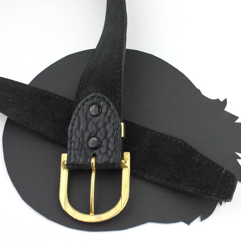 Black Leather Olde English Belt With Brass Buckle Size 32 Etsy