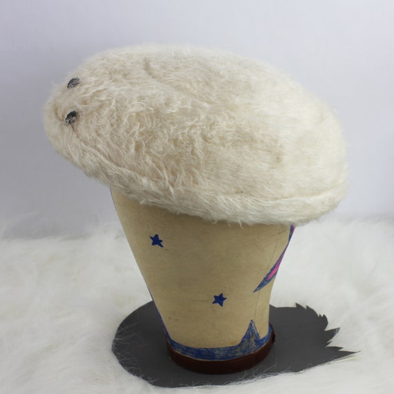Cream Furry Wool Vintage Ladies Hat an Original b… - image 7