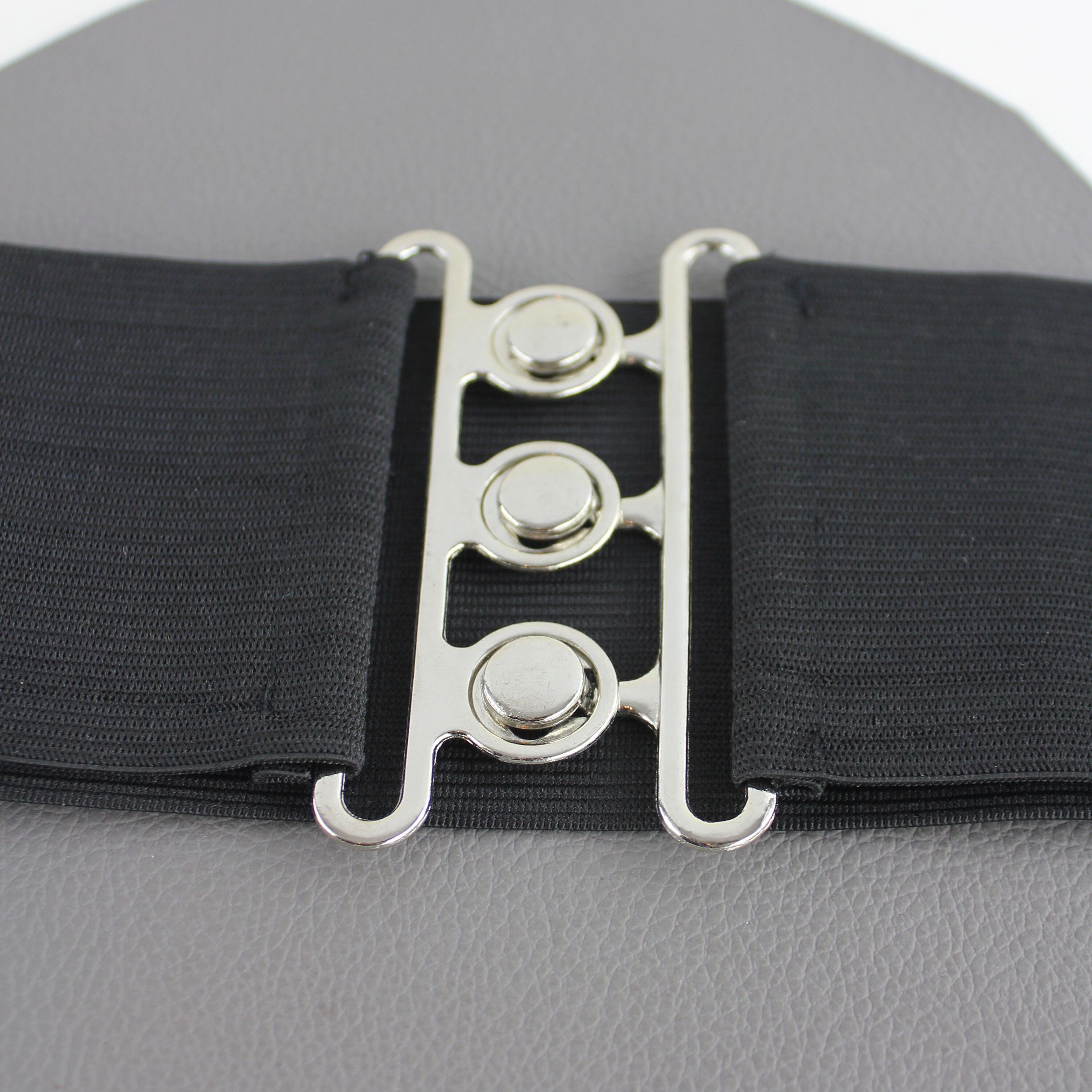 Vintage Black and Silver Stretch Statement Belt Silver Stretch Belts for Women for sale | eBay main image 2