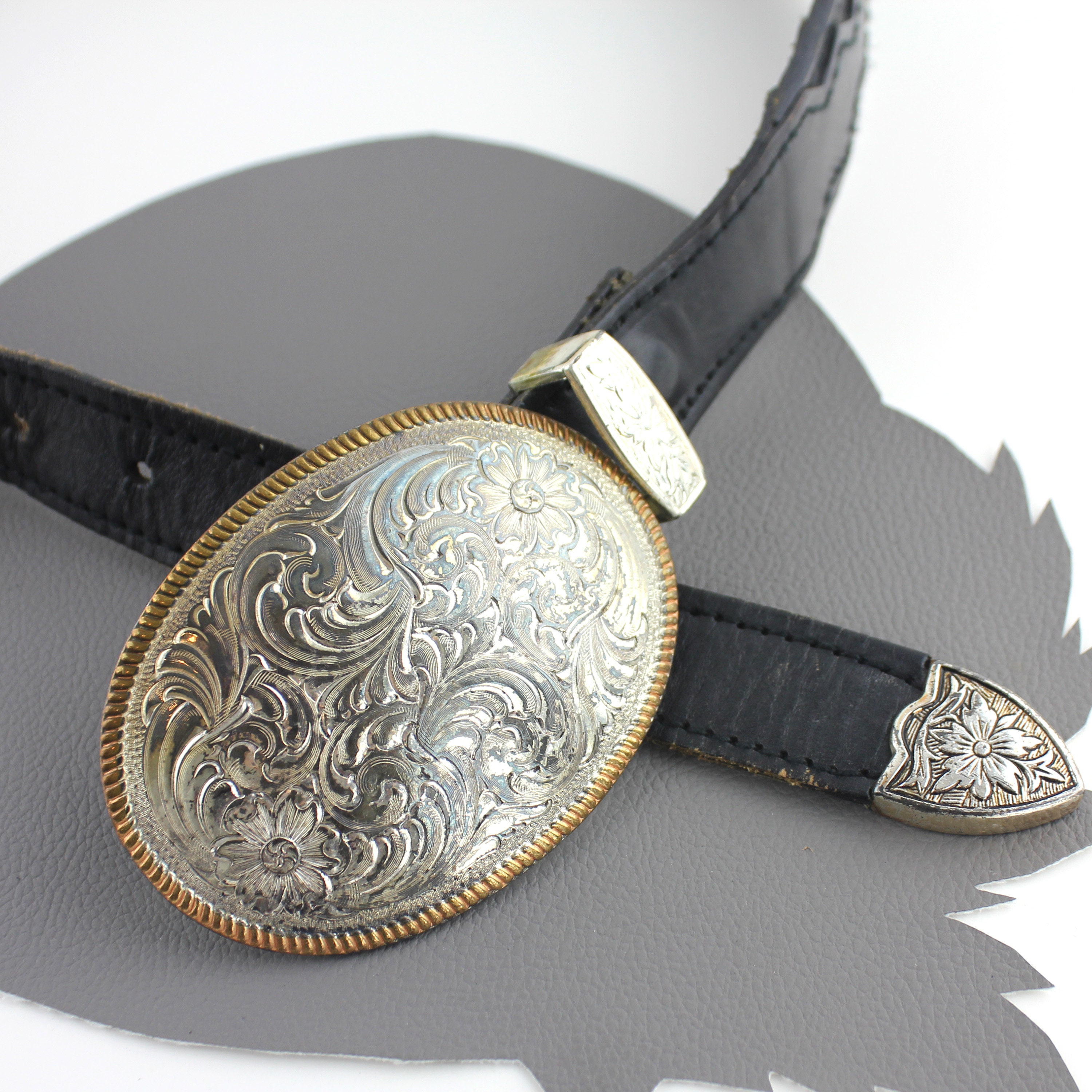 Black Leather Western Belt With Silver Paisley Buckle Size 