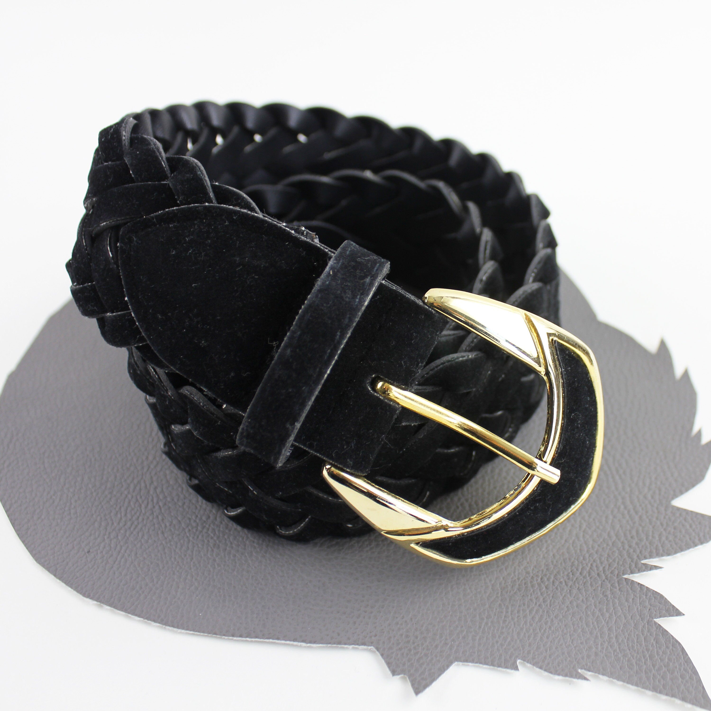Vintage wide black velvet belt with handsome braided edges Vintage Wide Black Velvety Velour Braid Belt With Gold  main image 3