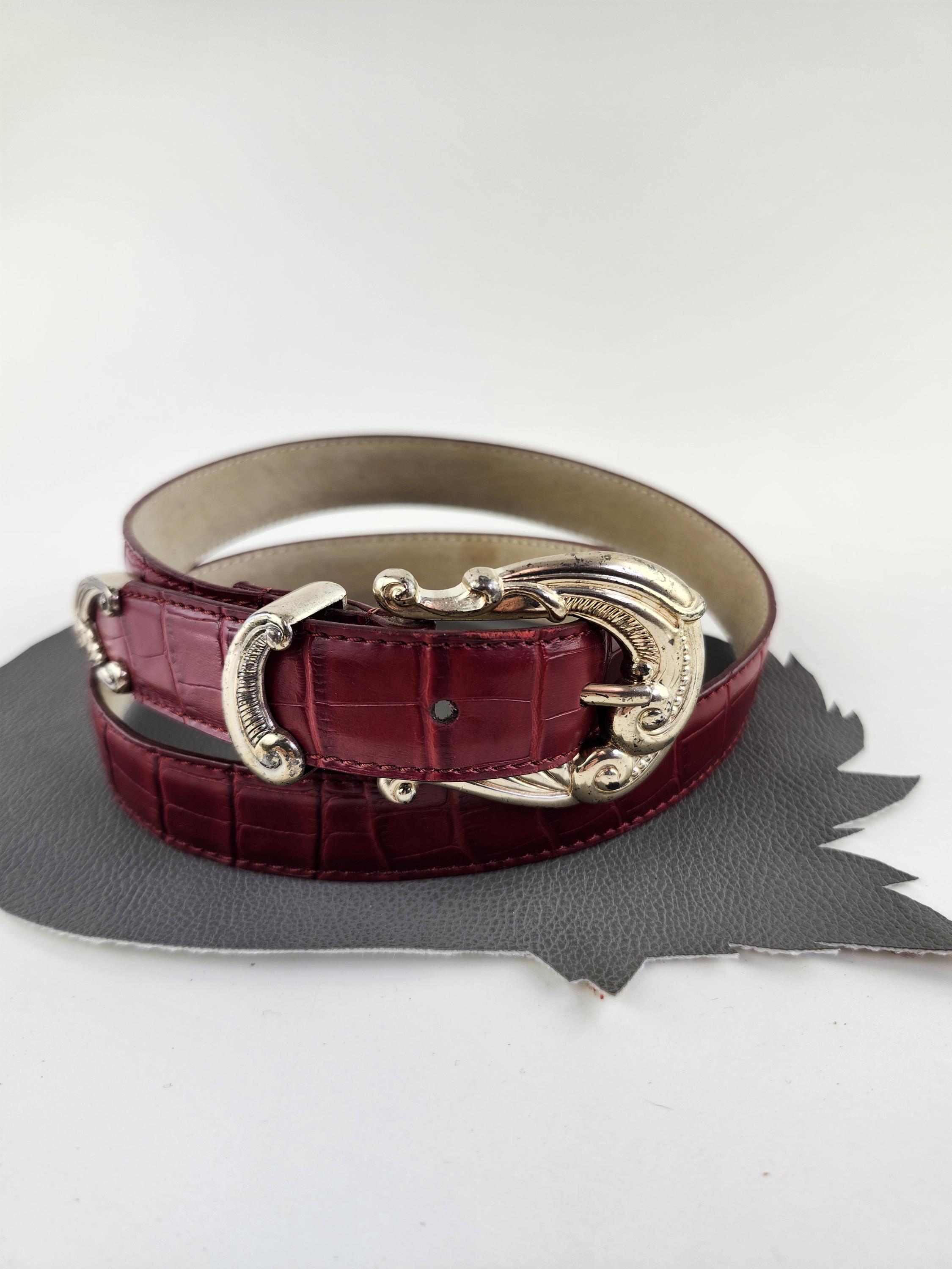 Red Western Leather Belt With Crocodile Finish and Silver  display picture 2