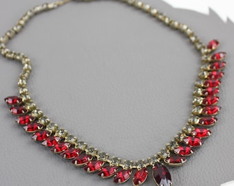 Collar de noche vintage de marquesa roja rubí y pedrería y plata