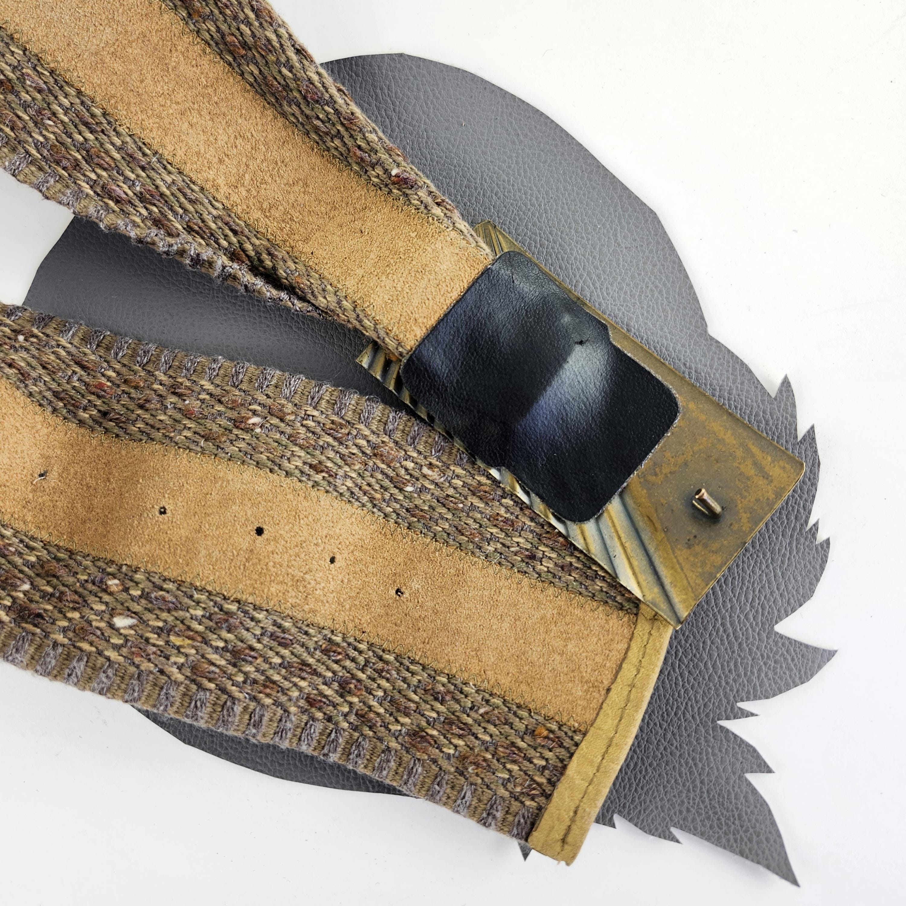 Wide Brown Woven Fabric Belt With Tan Leather Strip in the  display picture 3
