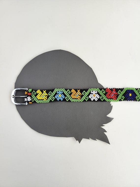 Rainbow Seed Bead Squirrels & Flowers Belt Fits up to Size  display picture 1