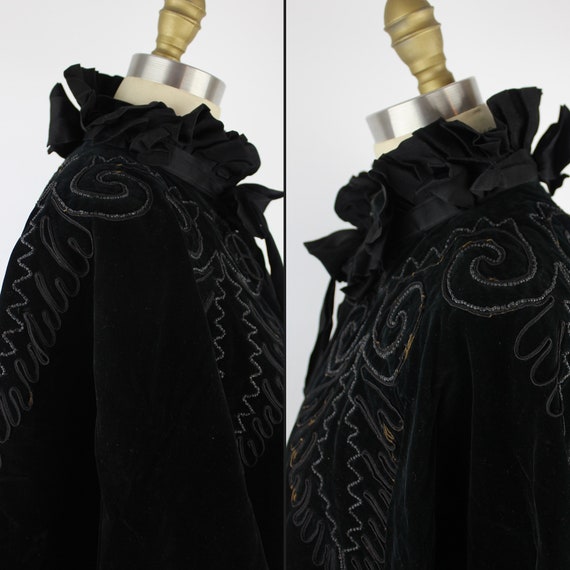 Black Velvet Cloak 19th Century / Berlin Cloak Co… - image 6