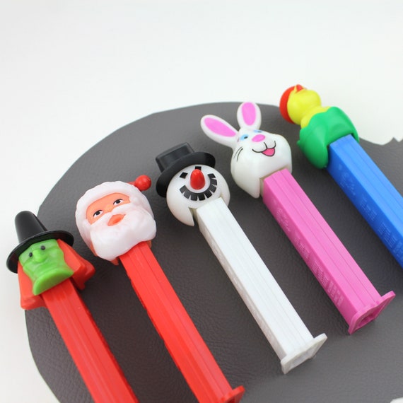 Vintage Holiday Pez Dispenser Set / Pez Candy Toy / Vintage