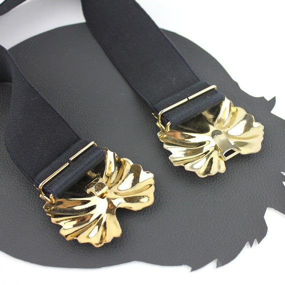 Gold Metal Leaf Buckle on Black Elastic Belt - Etsy display picture 2