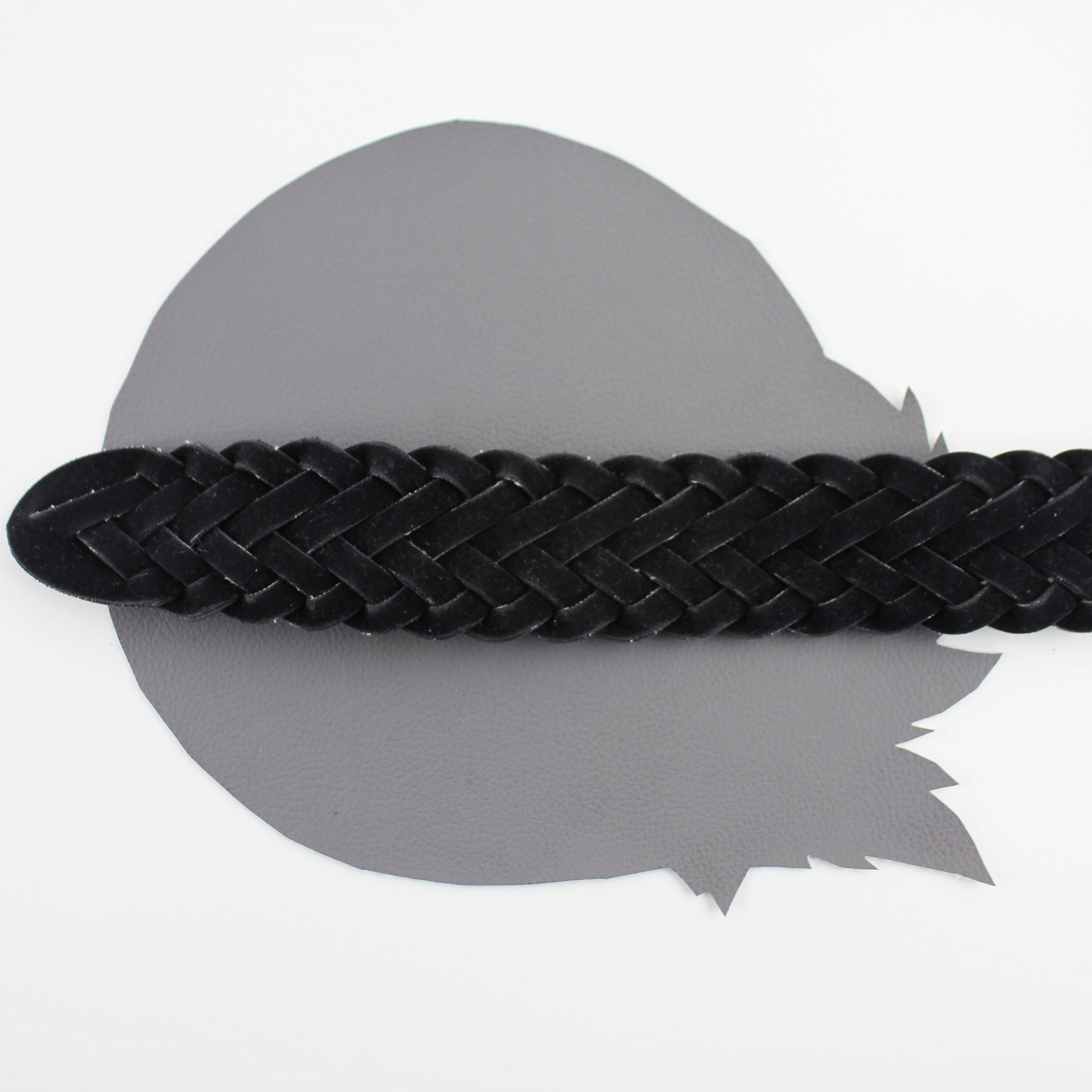 Vintage Wide Black Velvety Velour Braid Belt With Gold  display picture 3