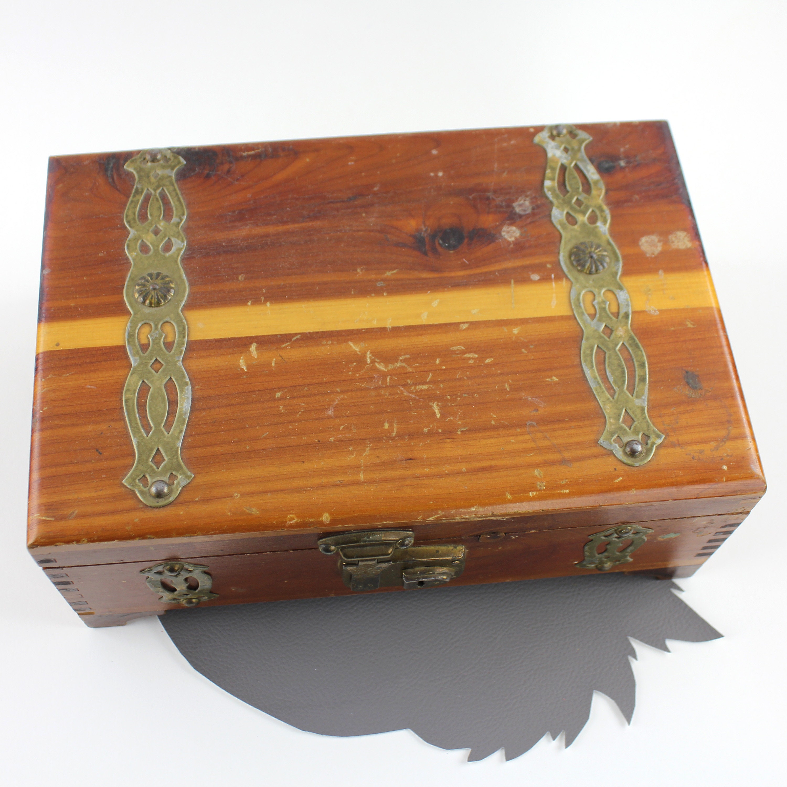 Vintage Wood & Brass Hinged Cigar Box With Key Latch and Handles