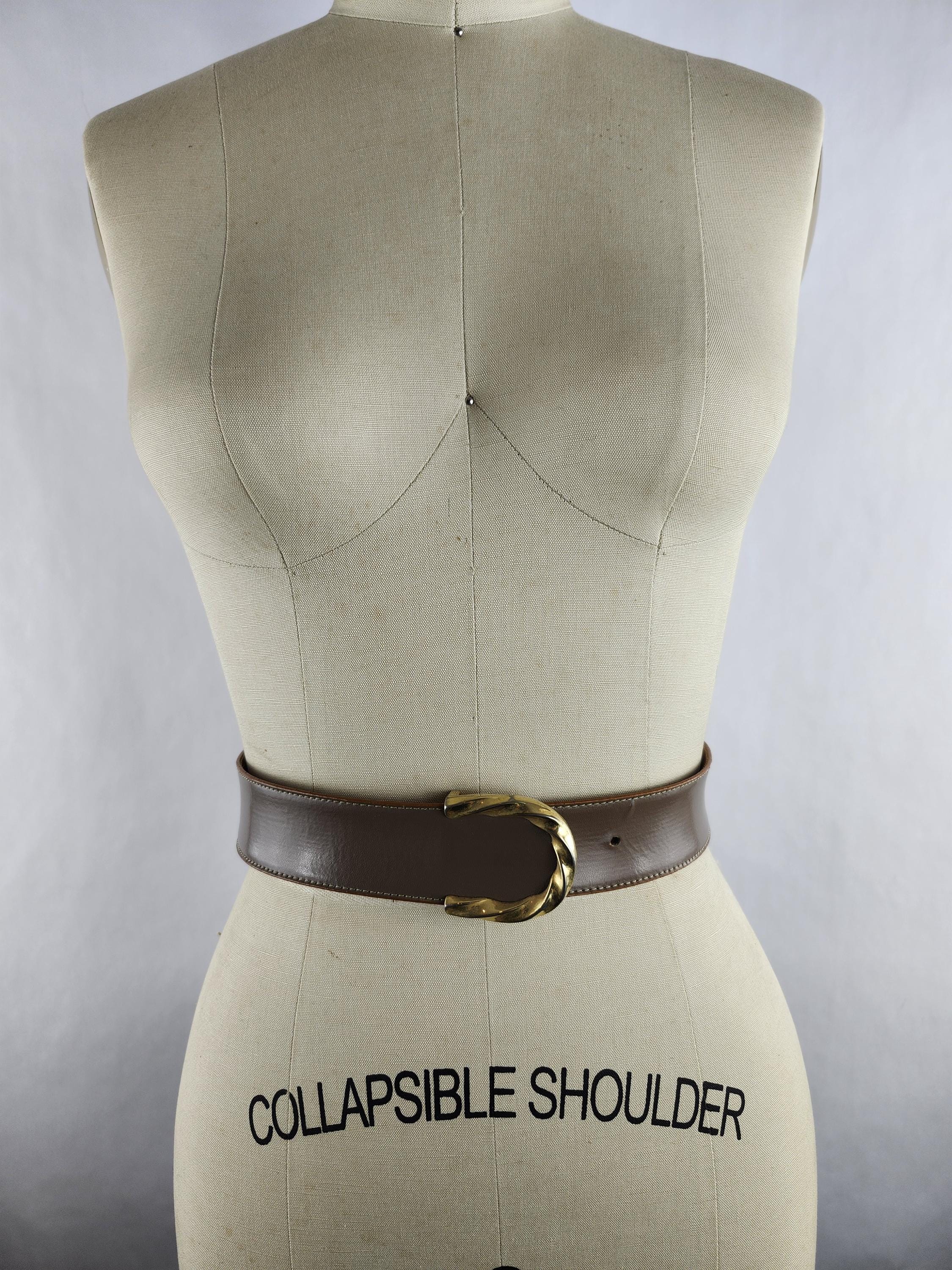 Vintage Cipriani Leather Belt Glazed Cowhide Art Deco Minimalist Preppy size S Vintage Taupe Leather Belt With Gold Buckle Size Medium  main image 3
