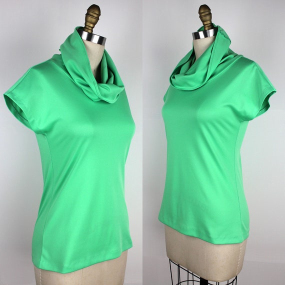 Mint Green Vintage Short Sleeve Cowl Turtleneck P… - image 2