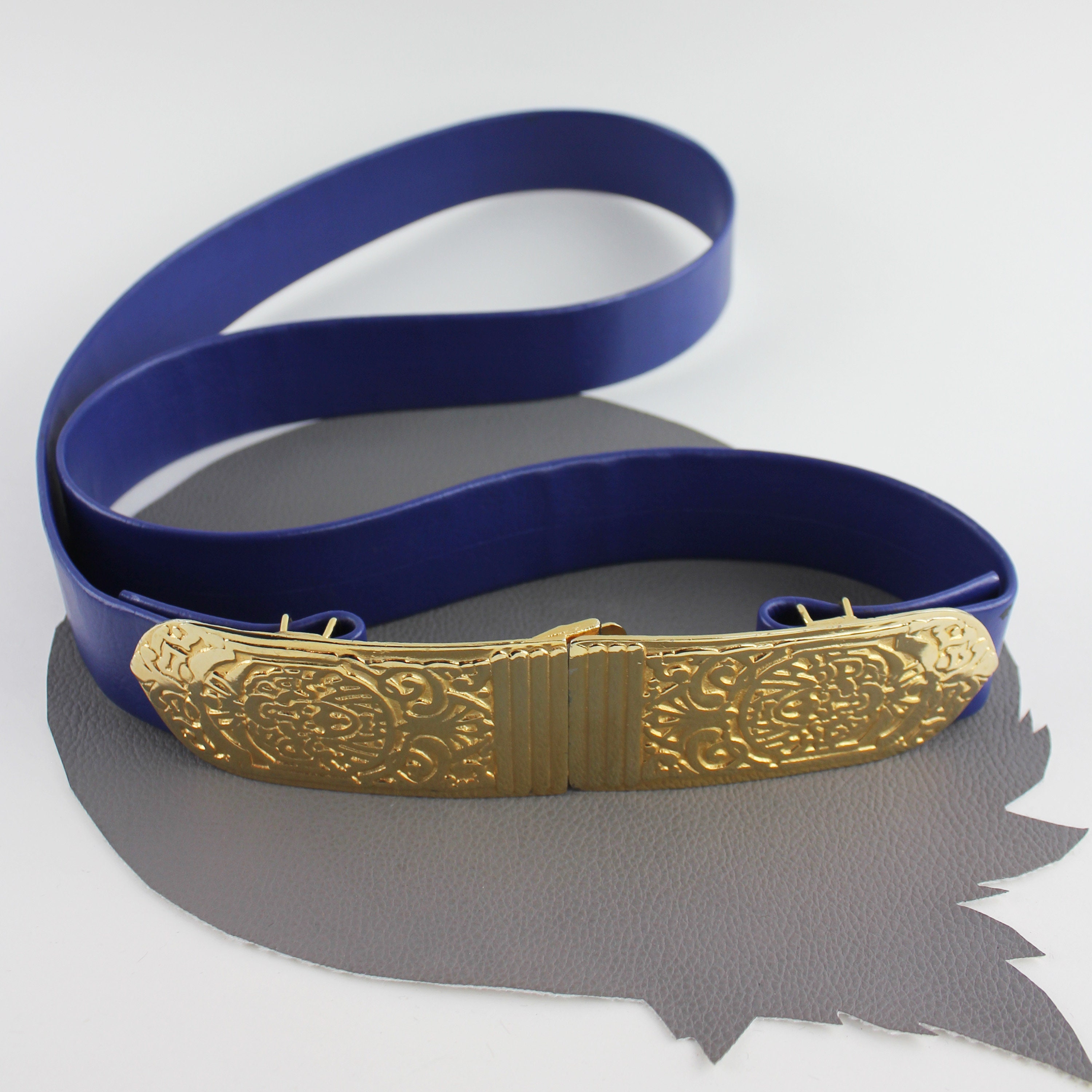Vintage Gay Boyer Lion Buckle Belt with Teal Strap Vintage GAY BOYER Zebra Black Faux Leather Belt 1980s  main image 4