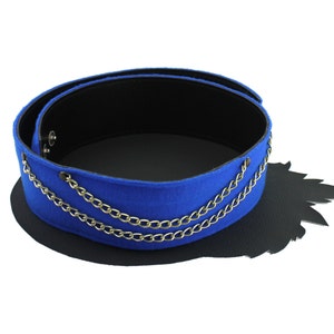 Bright Blue Knit Covered Vinyl Vintage Belt with Chains