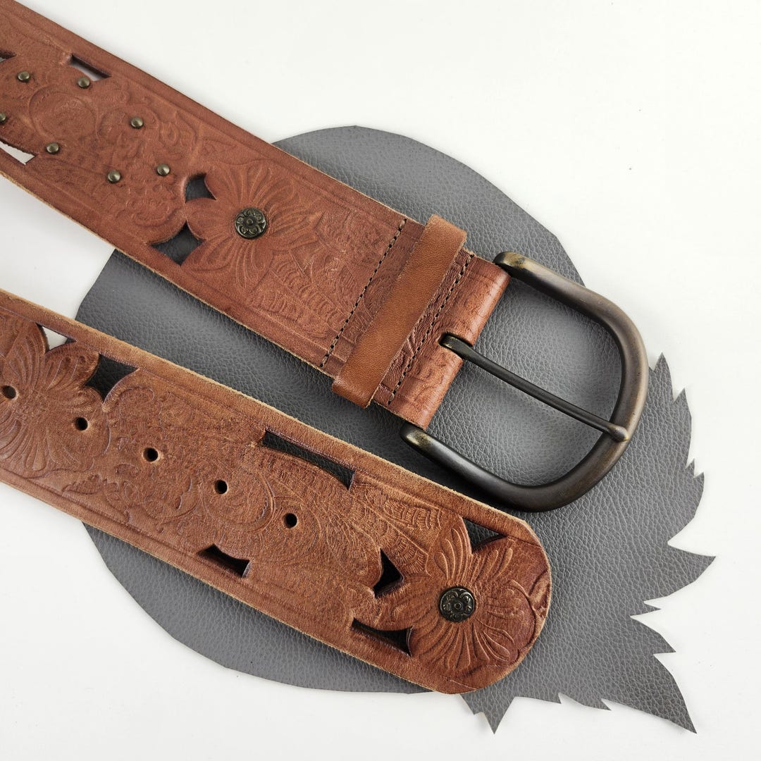 NWOT Fossil Wide Floral Tooled Cut Out Leather Studded Belt Size M NWOT FOSSIL Brown Tooled Floral Leather BELT SZ 34 Unisex | eBay main image 4