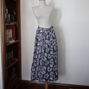 Floral Skirt by Laura Ashley 1980s Midi/Maxi Size-10 Women's