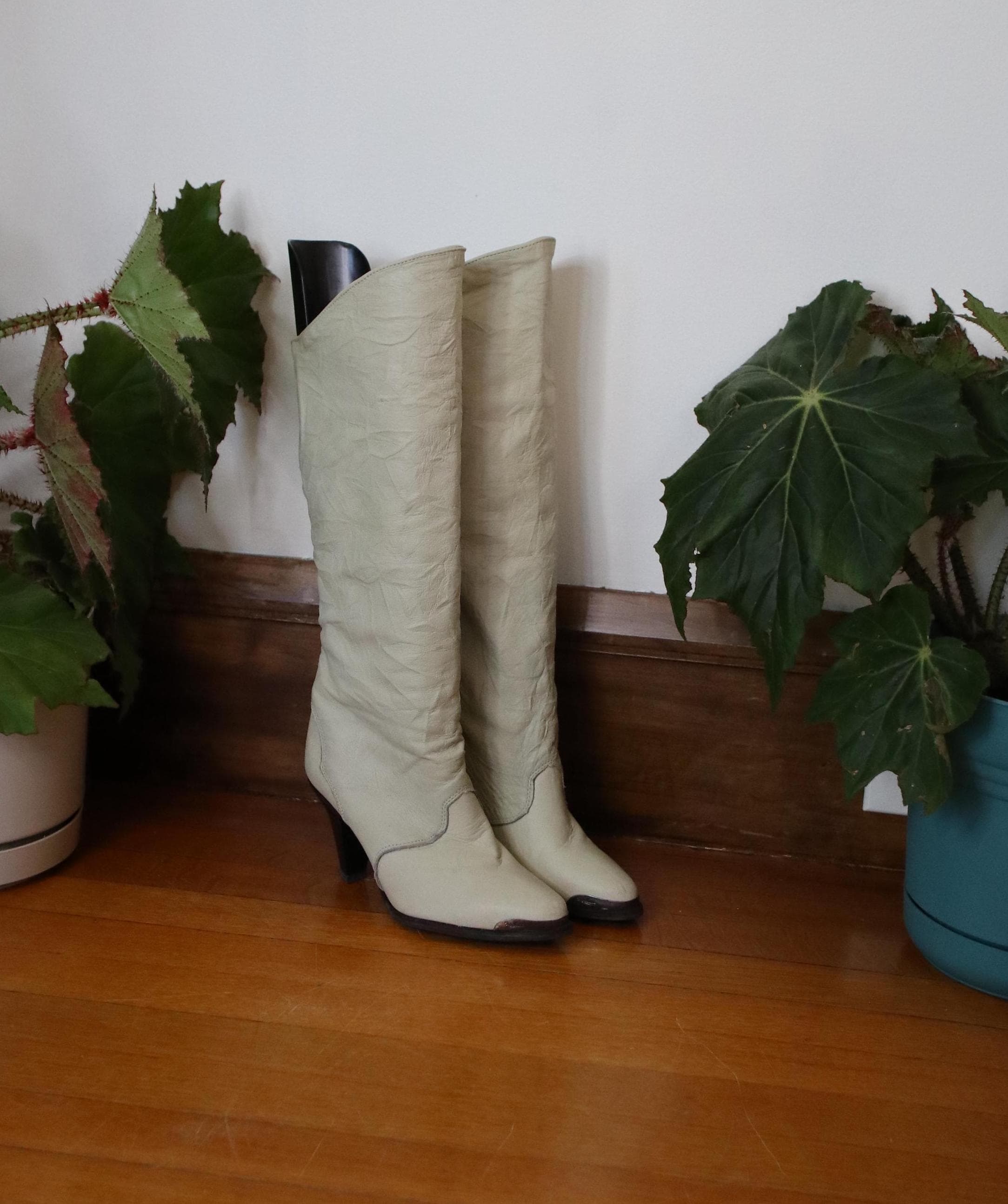 Off White Leather Boots by Zodiac - Women's Size-6m - Knee