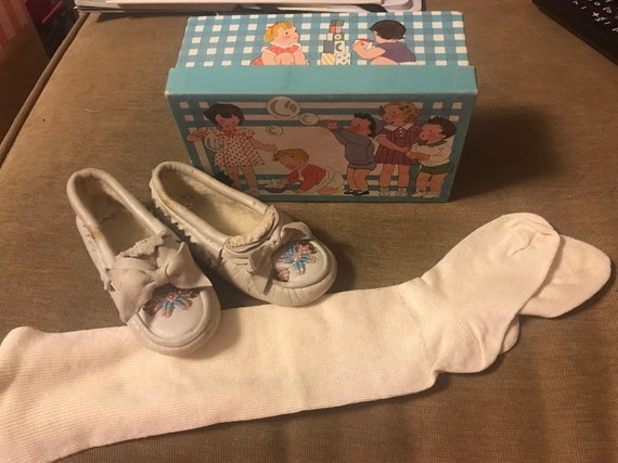 White beaded baby moccasins and baby tights as fo… - image 2