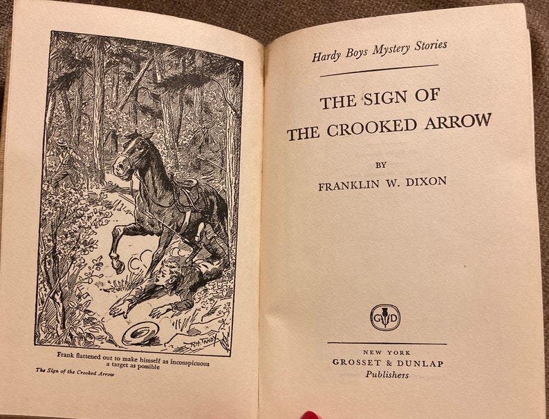 The Sign of the Crooked Arrow F.W. Dixon First Edition 1949 Etsy