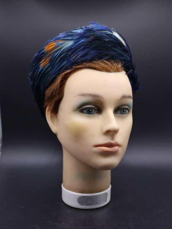 Fabulous Judy Garland Style Blue Green Feather Hat