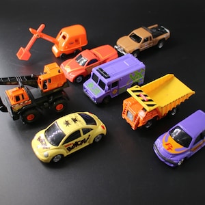 Tonka Trucks and Cars 8 pieces -1999-2000
