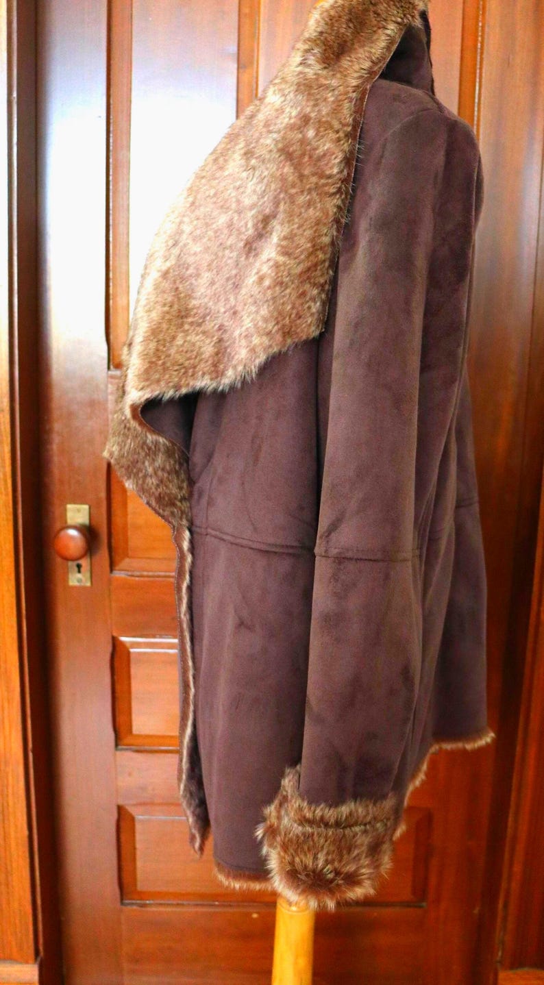 Faux Suede/Fur Jacket in Chocolate Brown - Size -20W Excellent Condition image 3