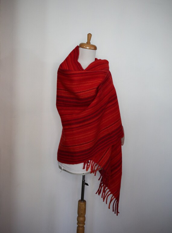 Vintage 1960s Red Tidstrand Wool Shawl/Wrap "Snark