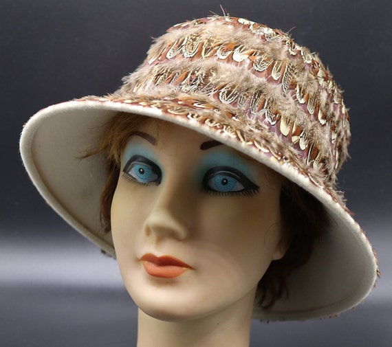 1950's Pheasant Feather Bucket Hat - image 9