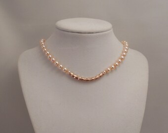 Very Cute, Elegant and Sexy Style One Strand, 6mm or 6mm Peachy Pink Glass Pearls Choker with Shiny Rose Gold Plated Spacer
