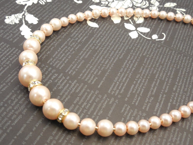 Very Simple Fancy and Classic One Strand Embossing Look Blush Pink Glass Pearl Necklace with Shiny Cubic Spacer