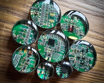 Green 10mm and above computing recycled green circuit board plugs PAIR