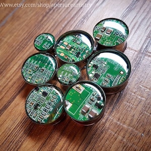 10mm and above circuit board plugs PAIR image 3