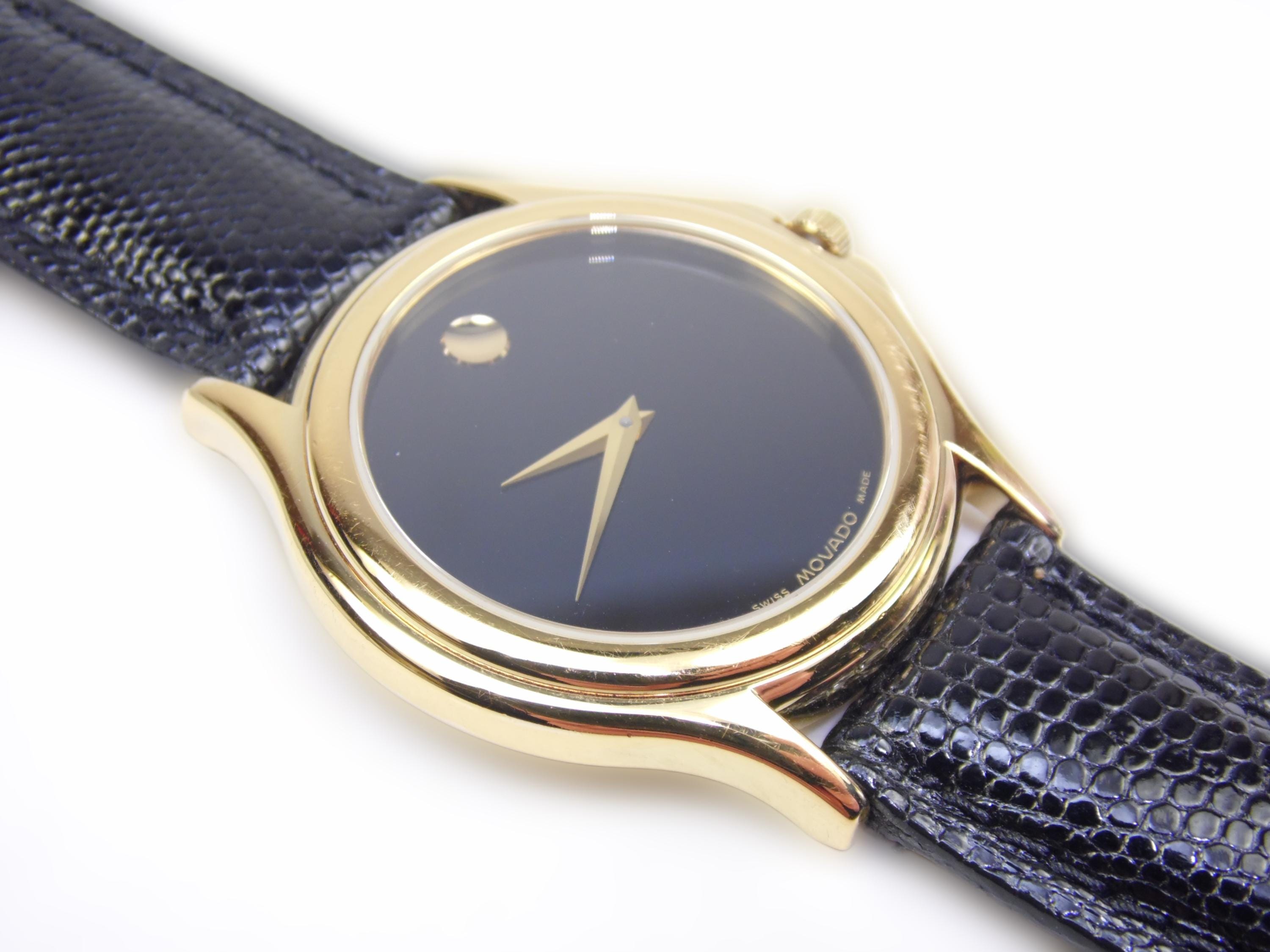 Vintage Ladie’s Movado Two-Tone 87-23-0835 Watch. New Movement Vintage MOVADO Classic Roman Numeral 87-E4-0835 Black Dial  main image 3