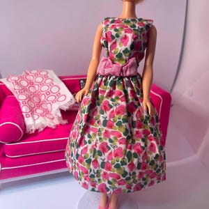 Doll Fashion in Fashion Editor Pink Print fits Fashion Dolls Vintage Barbie, FR, HourGlass figures
