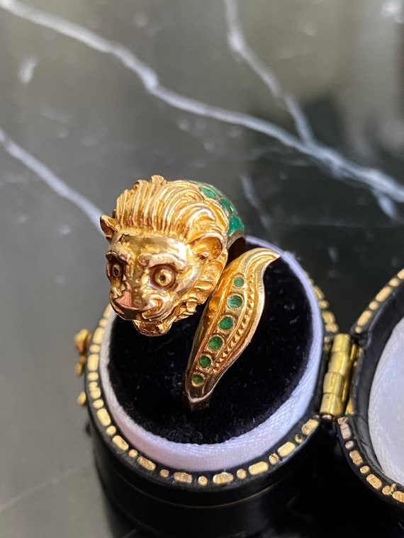 Antique Lion Ring, Gold Lion Ring, Antique Enamel