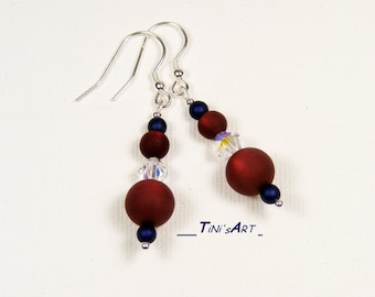 Silver earrings with burgundy polaris beads