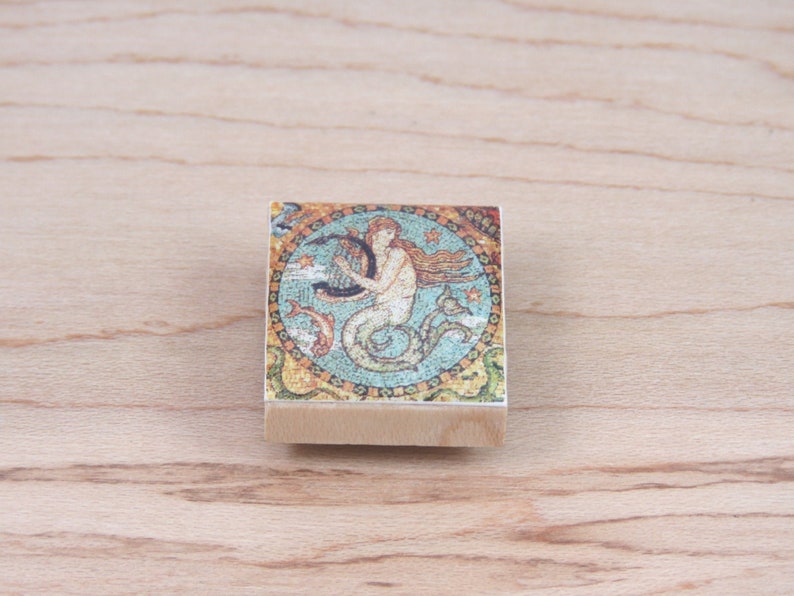 Mermaid Needle Minder