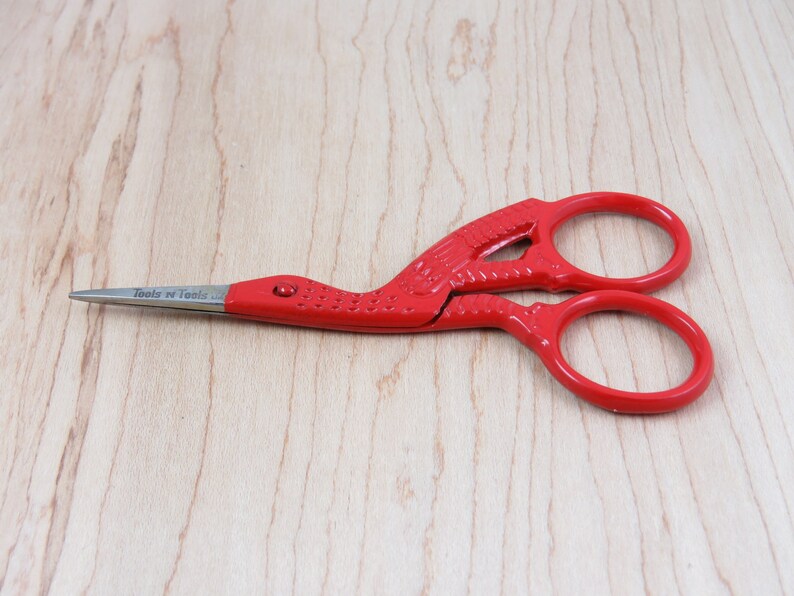 Needle Minder and Embroidery Scissor Gift Set Valentine Cat Scissor Fob