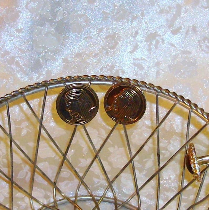 King Tut Vintage Collectible Pharaoh Gold Tone SWANK Grad Egyptian Revival Cuff Links Fathers Day 1970s Dad