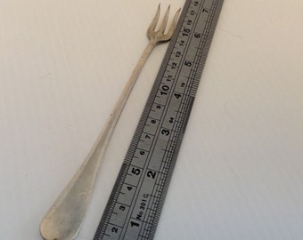 COLUMBIA, Extra Plate, Silver Plate, Seafood Fork, Cocktail Fork, Relish Fork, Silverplate, Flatware