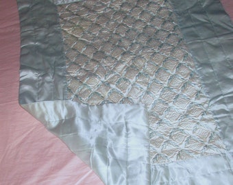 The Finest Vintage Chenille Satin Cottage By Cottageromantics