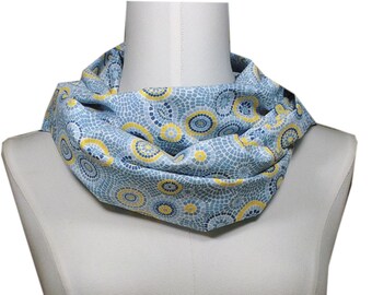 Ladies loop tube scarf circles yellow blue gift confirmation niece birthday mother's day best friend grandma sister-in-law daughter-in-law