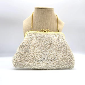 Vintage White Beaded Clutch Purse With Gold Metal Frame & Chain Strap Hong Kong