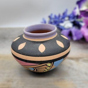 Jemez Pueblo Pot With Geometric Patterns & Matte Finish 3" Handcrafted