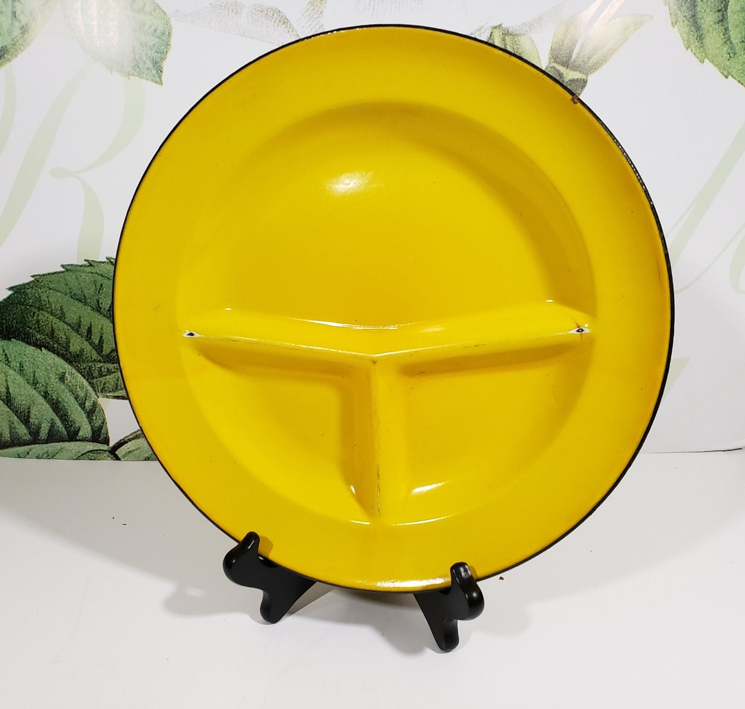 Vintage Yellow Enamelware Divided Plate Black Rim Picnic Barbeque Plate