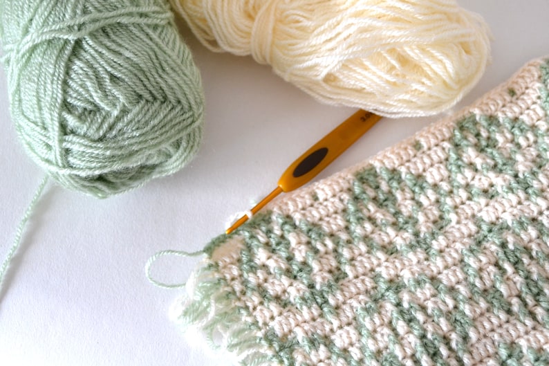 PATTERN Spring Leaf Overlay Mosaic Crochet Pattern - CHART ONLY - pdf Download - Knitting / Cross Stitch image 3