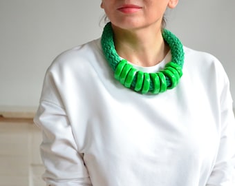 Green necklace, statement necklace, rope necklace, collar necklace, large necklace, bulky necklace, yarn necklace, knit necklace, green