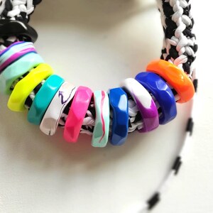 Collier tendance, collier unique, collier coloré, collier funky, collier hippie, gros collier, collier audacieux, collier moderne image 8